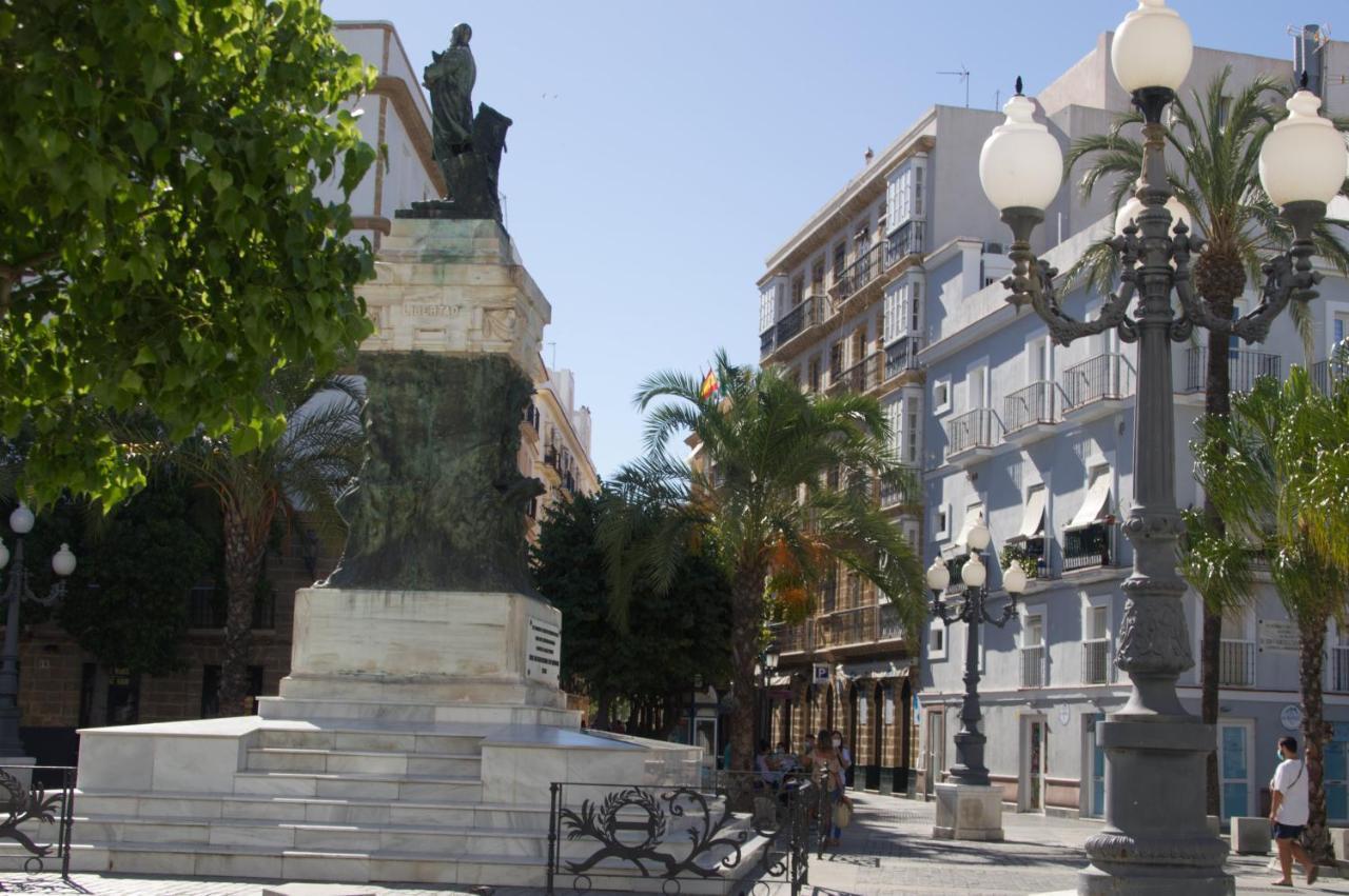 Pension Las Cuatro Naciones Cadiz Ngoại thất bức ảnh